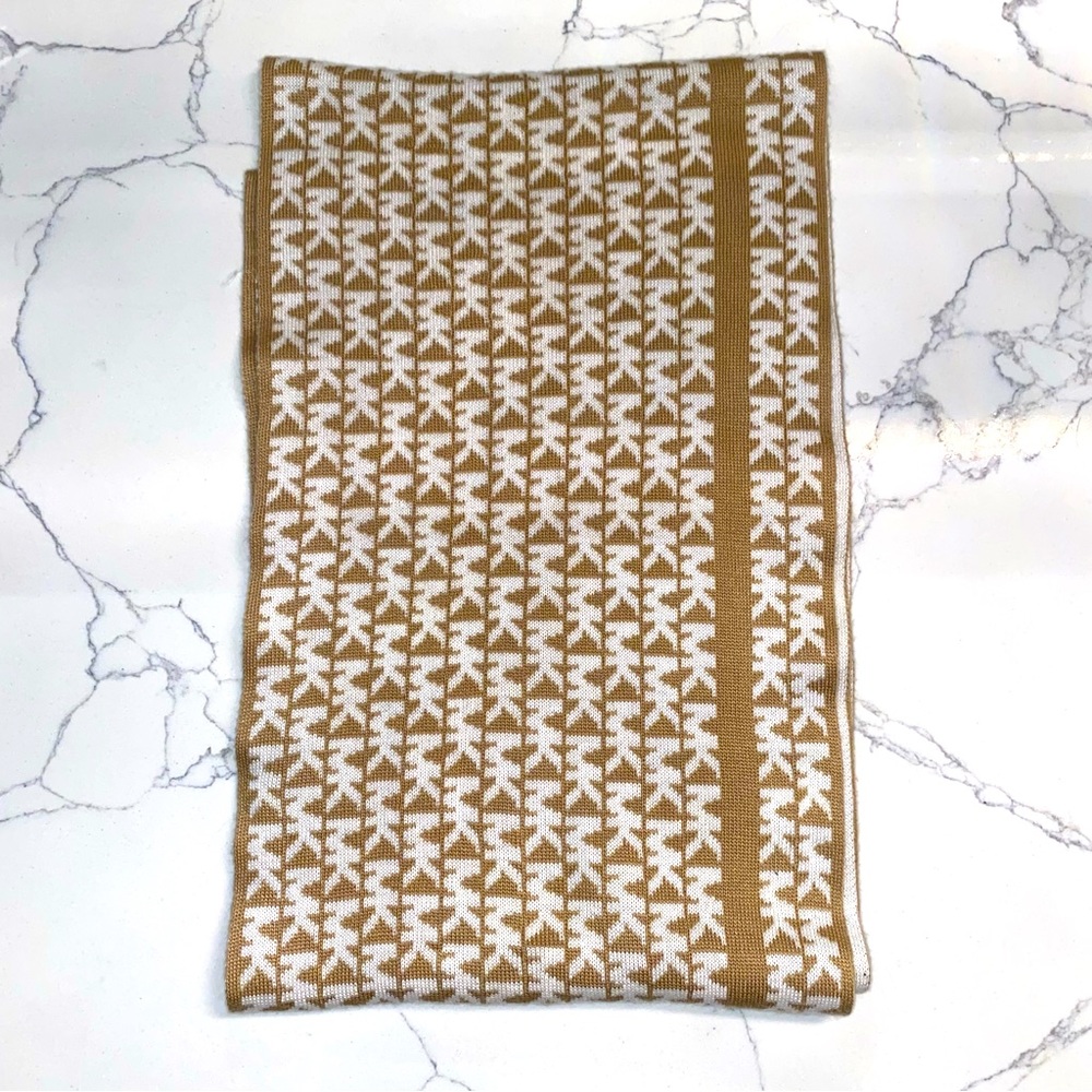 Michael Kors Scarf